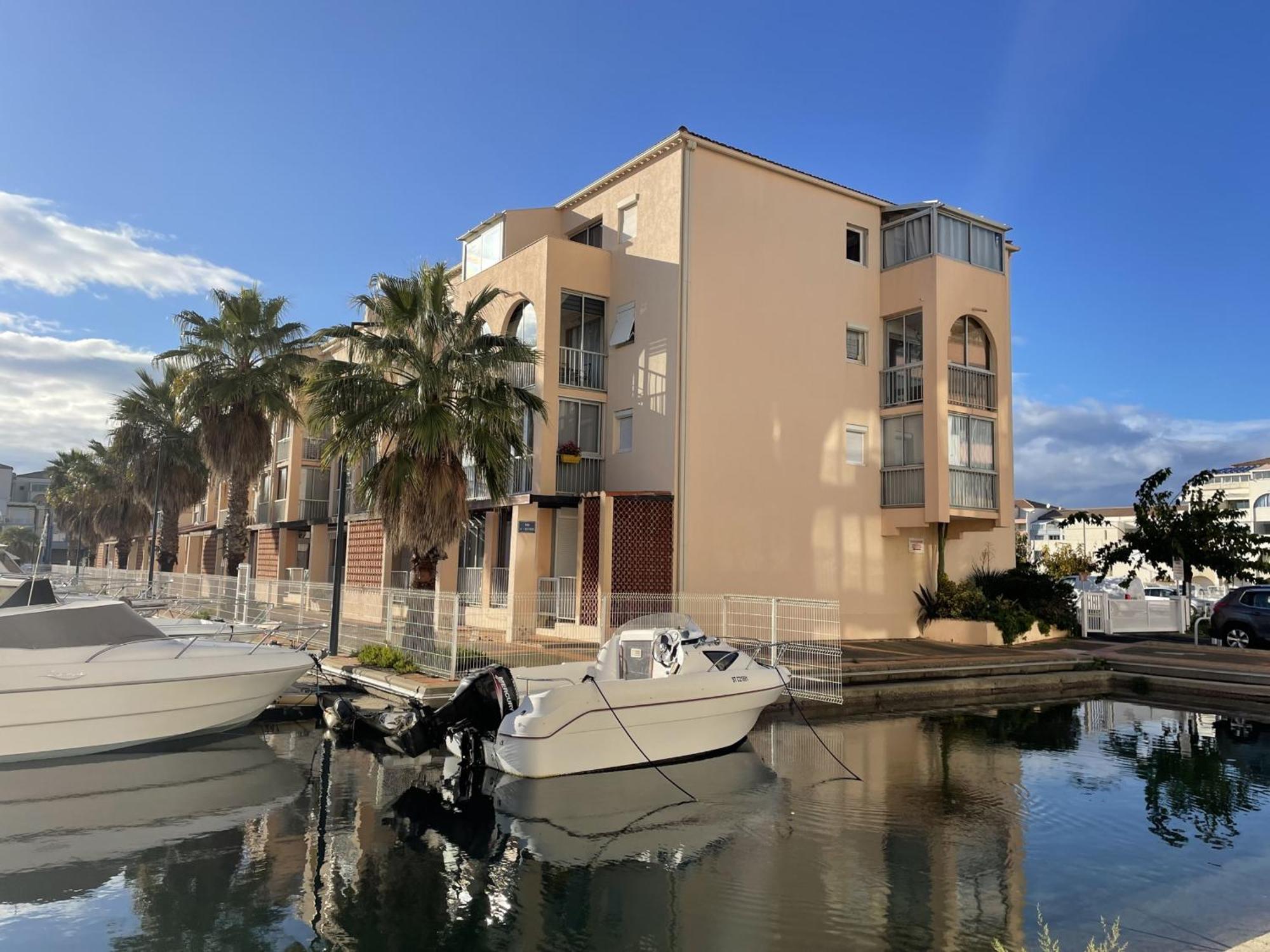 Charmant 2 Pieces Avec Mezzanine, Parking, A 300M De La Plage Et Commerces - Fr-1-338-502 Sète Dış mekan fotoğraf